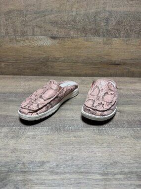 Hey Dude Lexi Leopard Pink Slip On Mule Shoes Women's Size 7
